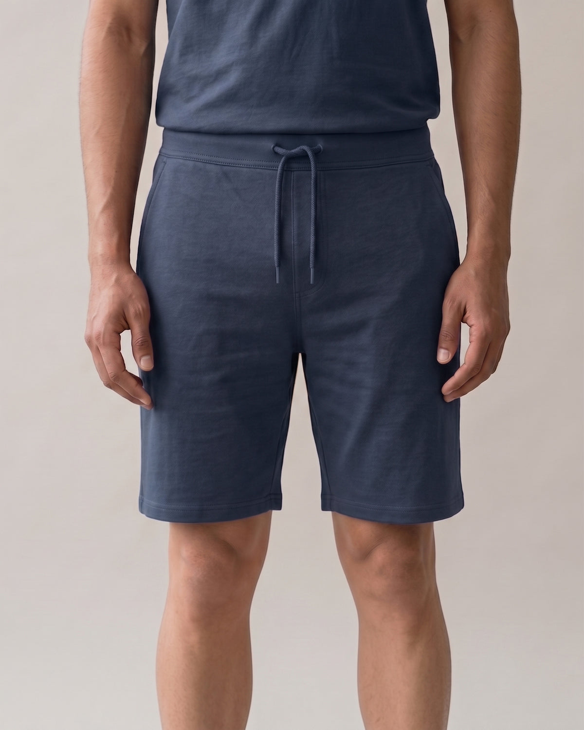 Navy blue men's bedtime tee in breathable bamboo fabric with cotton softness for cozy nighttime comfort