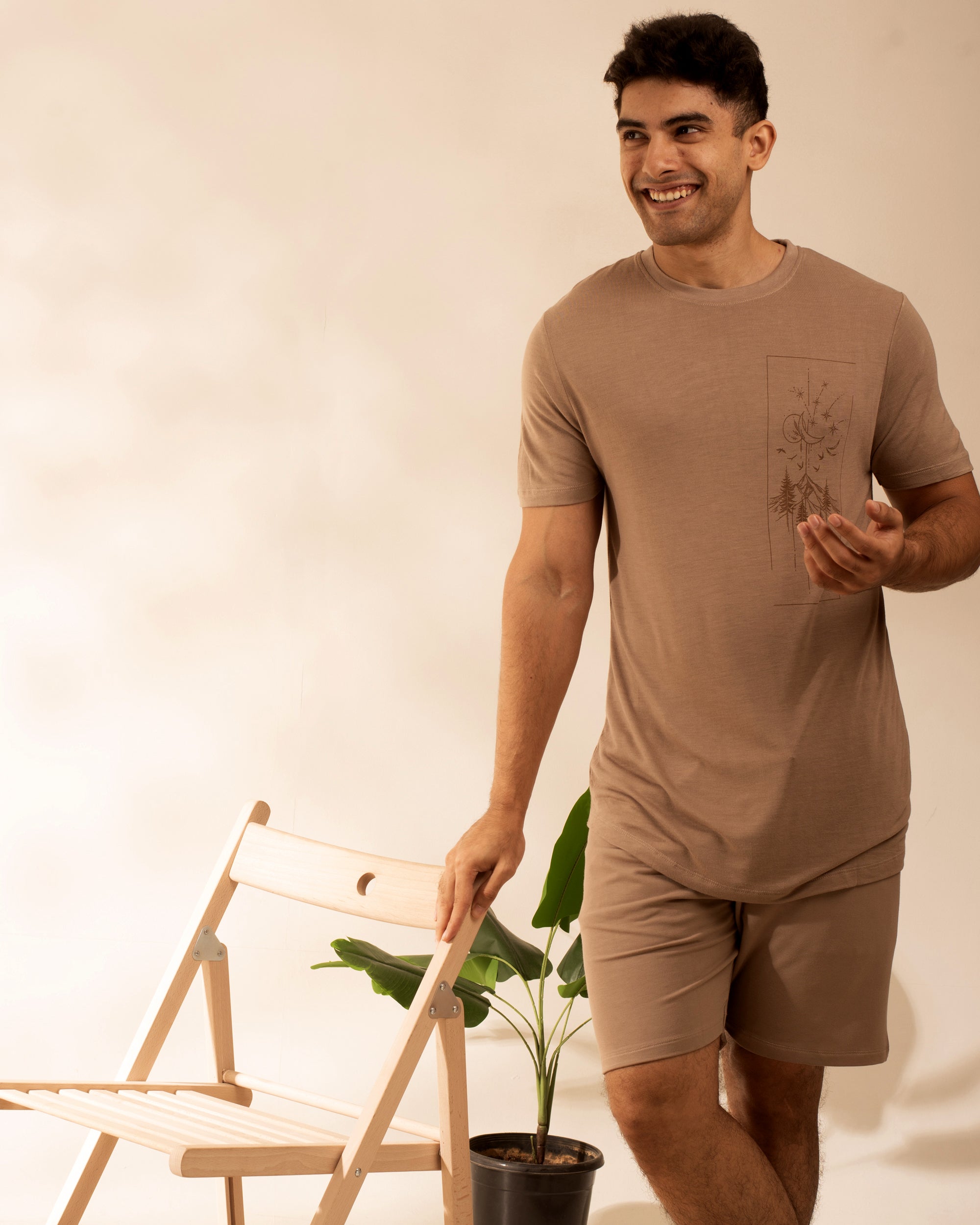 Hushy Bamboo Shorts  (Walnut)