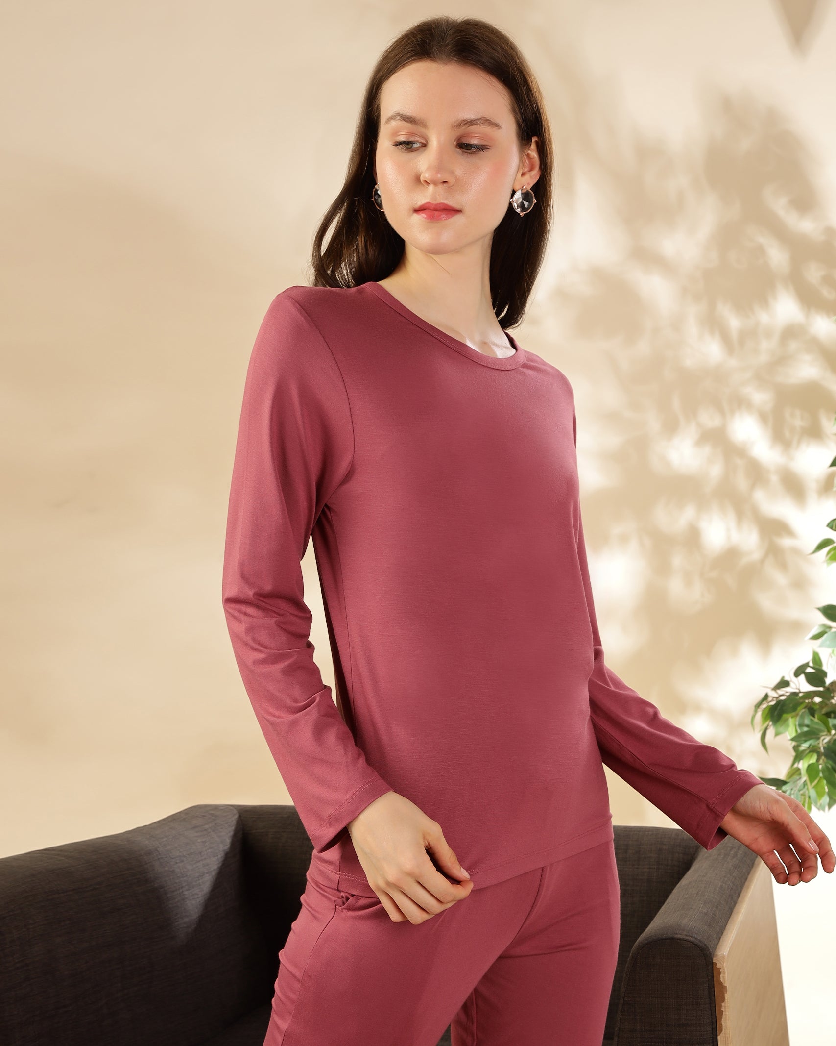 Full sleeve Wild Rose bamboo t-shirt
Estelle Bamboo Tee for women
Soft touch breathable bamboo fabric
Relaxed fit for all day wear
Eco conscious sustainable clothing
Smooth lightweight casual top
Perfect for lounge or outings
Gentle feel on skin
Minimal elegant design
Versatile wardrobe essential