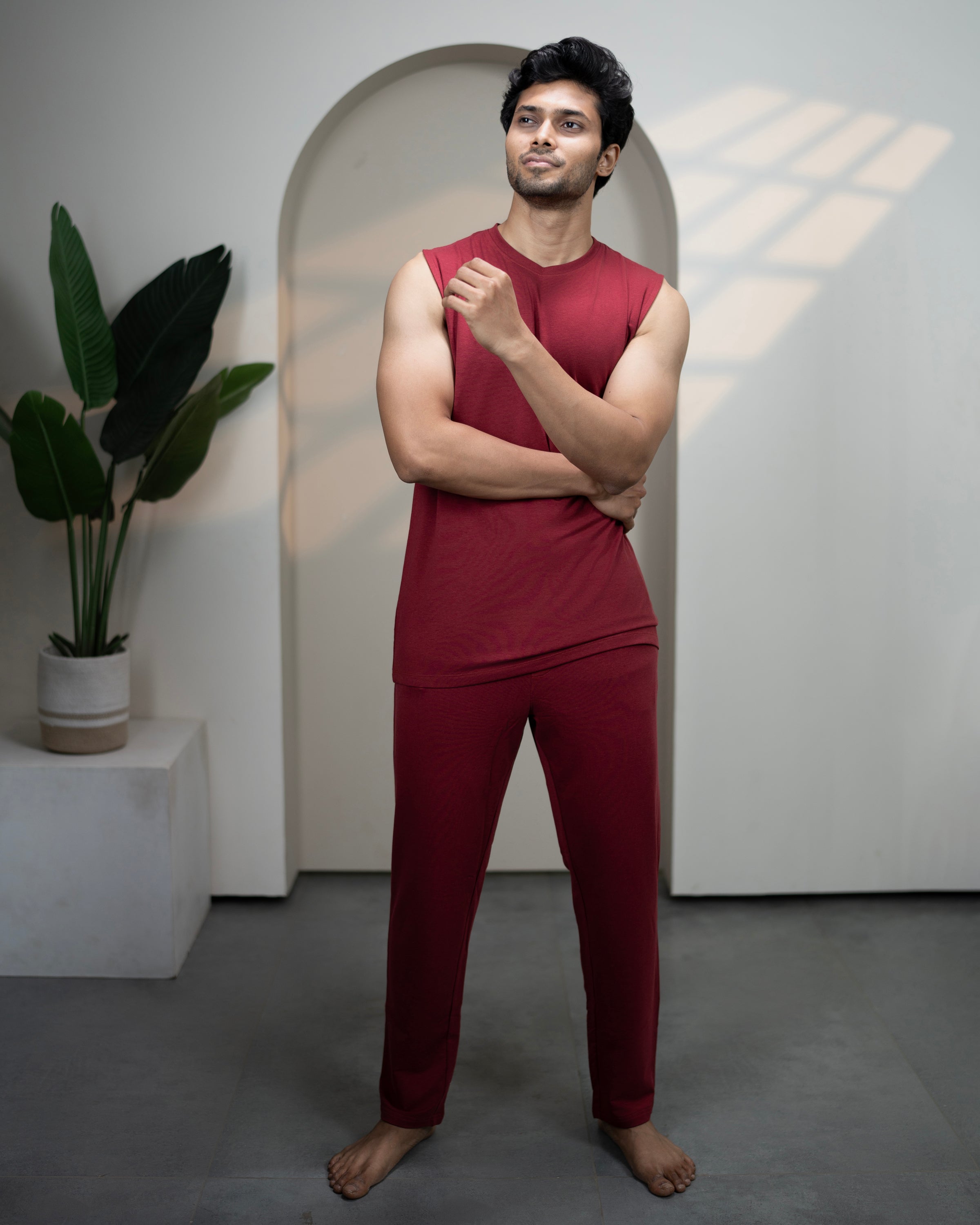 Mens AirKnit Wine Maroon tee and pant set
Soft breathable loungewear perfect for daily comfort
