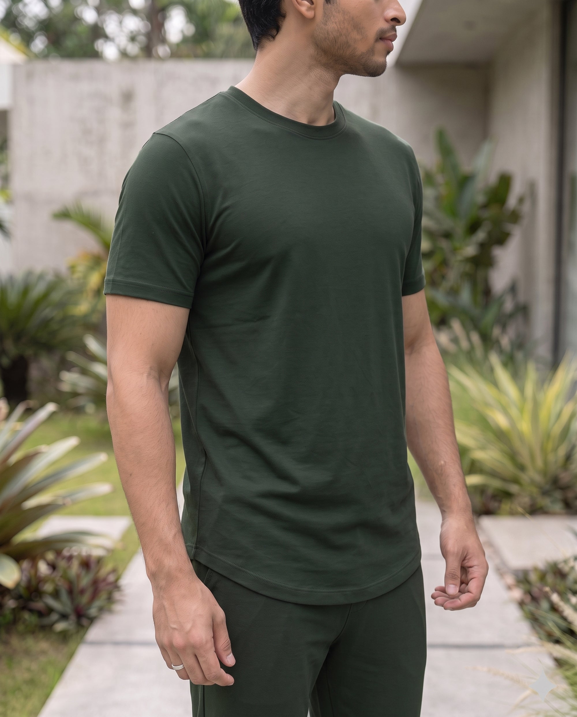 Softsleep dark green bamboo cotton half-sleeve tee with a soft lounge feel, regular fit and easy everyday comfort.