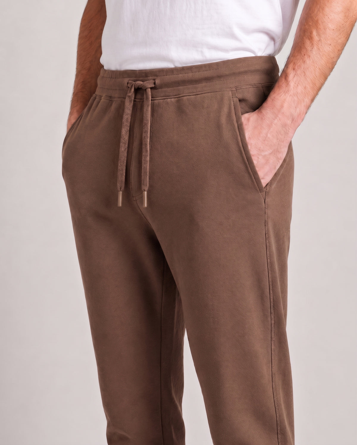 Mystic brown Urbanite bamboo cotton loungewear with soft breathable fabric and thermoregulating comfort for relaxed home wear