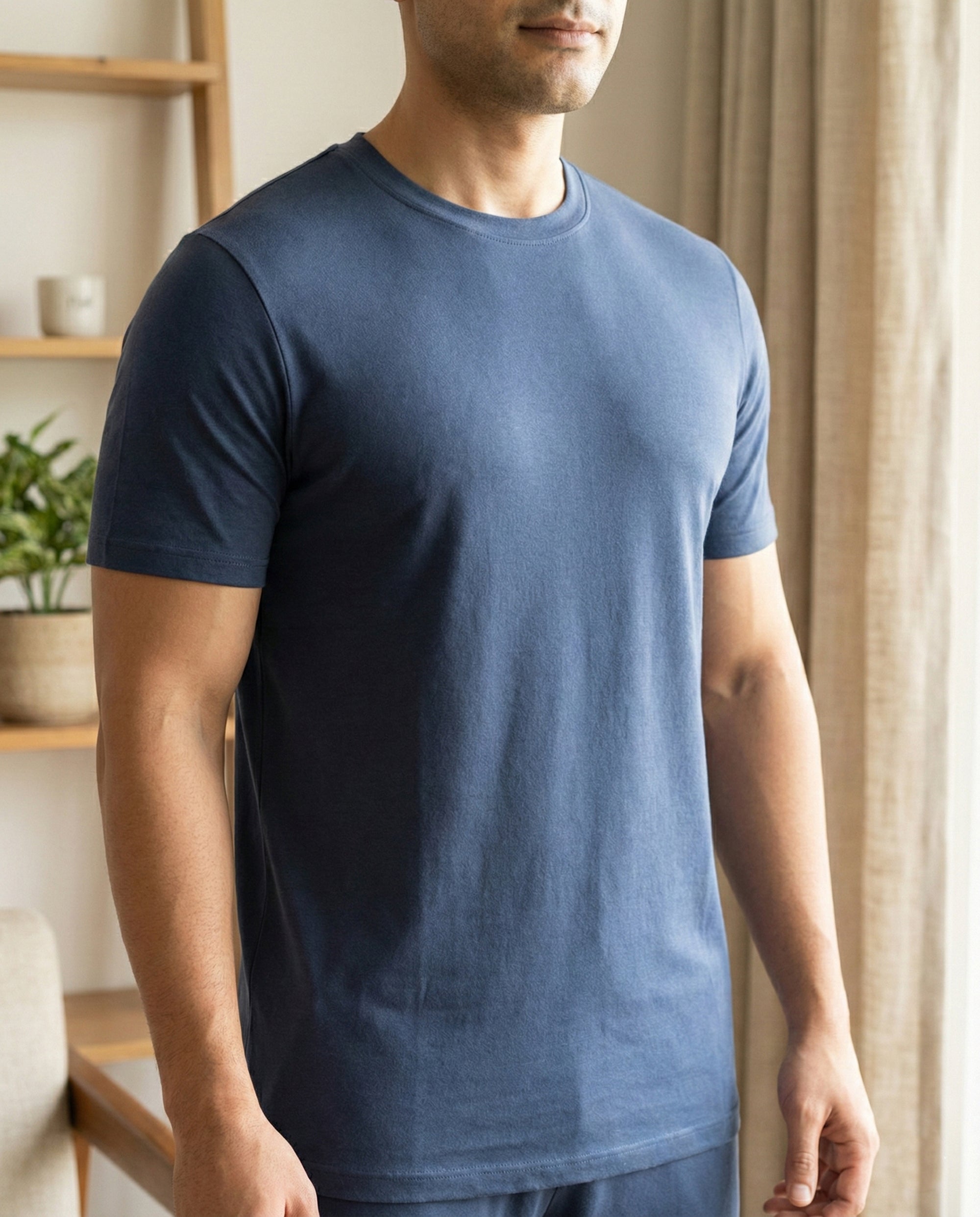 Navy blue men's everyday tee in soft bamboo fabric with cotton comfort, ideal for relaxed home and sleepwear