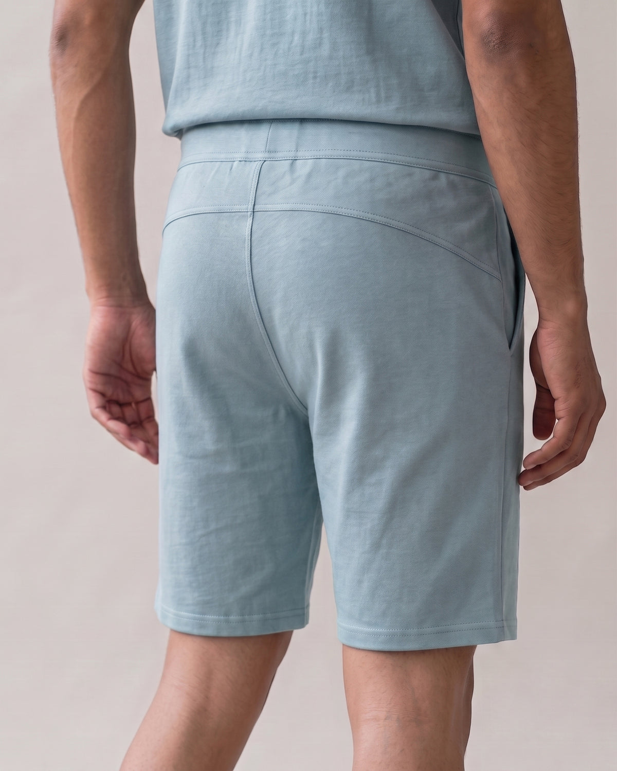 Nile blue men’s soft lounge top with bamboo fabric, breathable comfort, cotton softness and thermoregulating ease