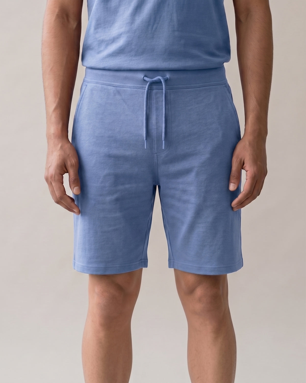 Serene blue men's relaxed bamboo loungewear with soft fabric and thermoregulating comfort